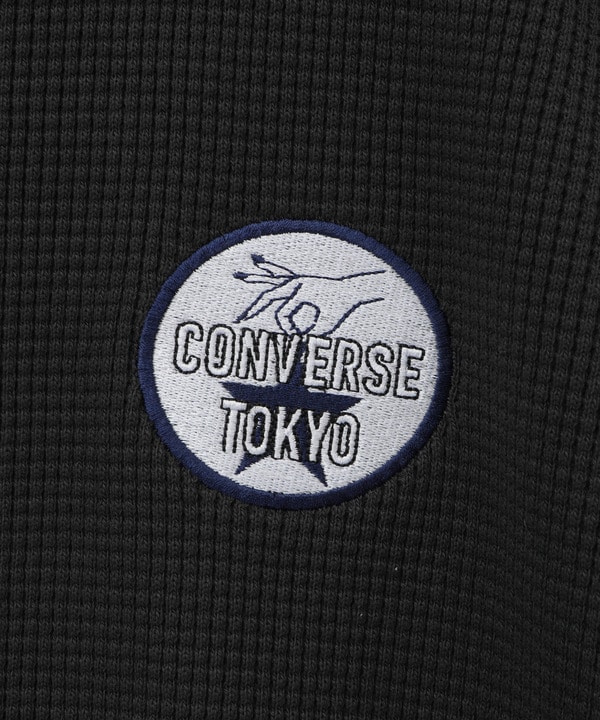 【CONVERSE TOKYO × ヒコロヒー】刺繍ワッペンワッフルTEE（星をつまむ手） 詳細画像 4