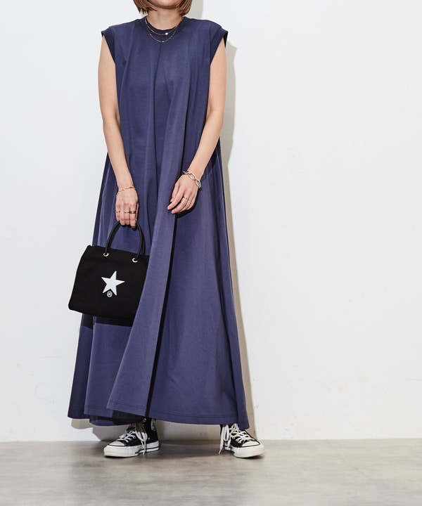 SLEEVELESS VOLUME DRESS 詳細画像 9