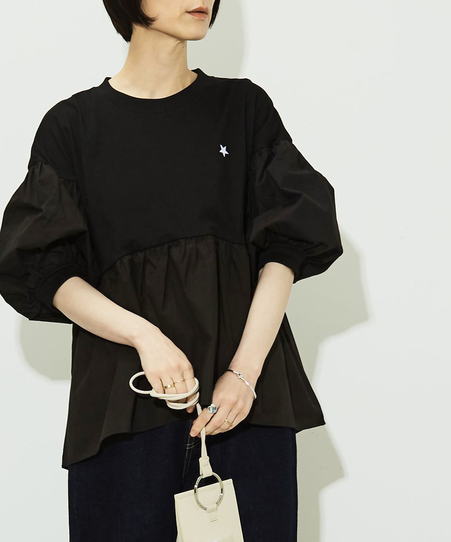 VOLUME SLEEVE PULLOVER