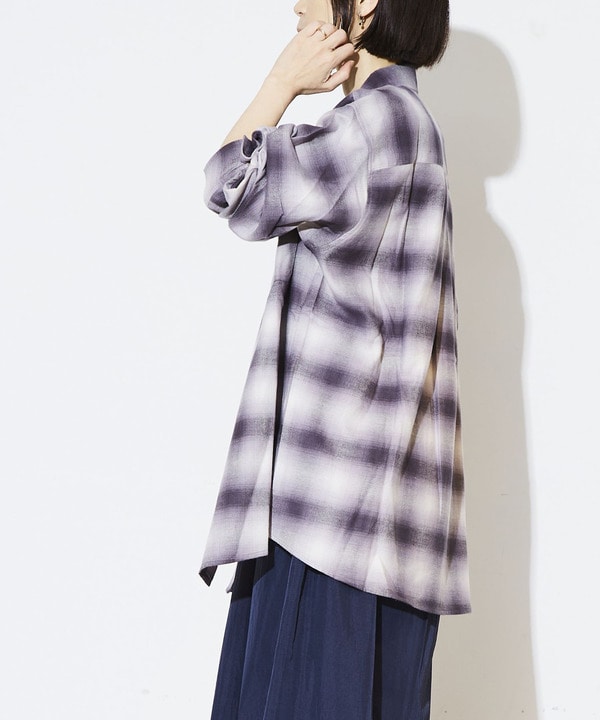 OVERSIZE OMBRE CHECKED SHIRT 詳細画像 3