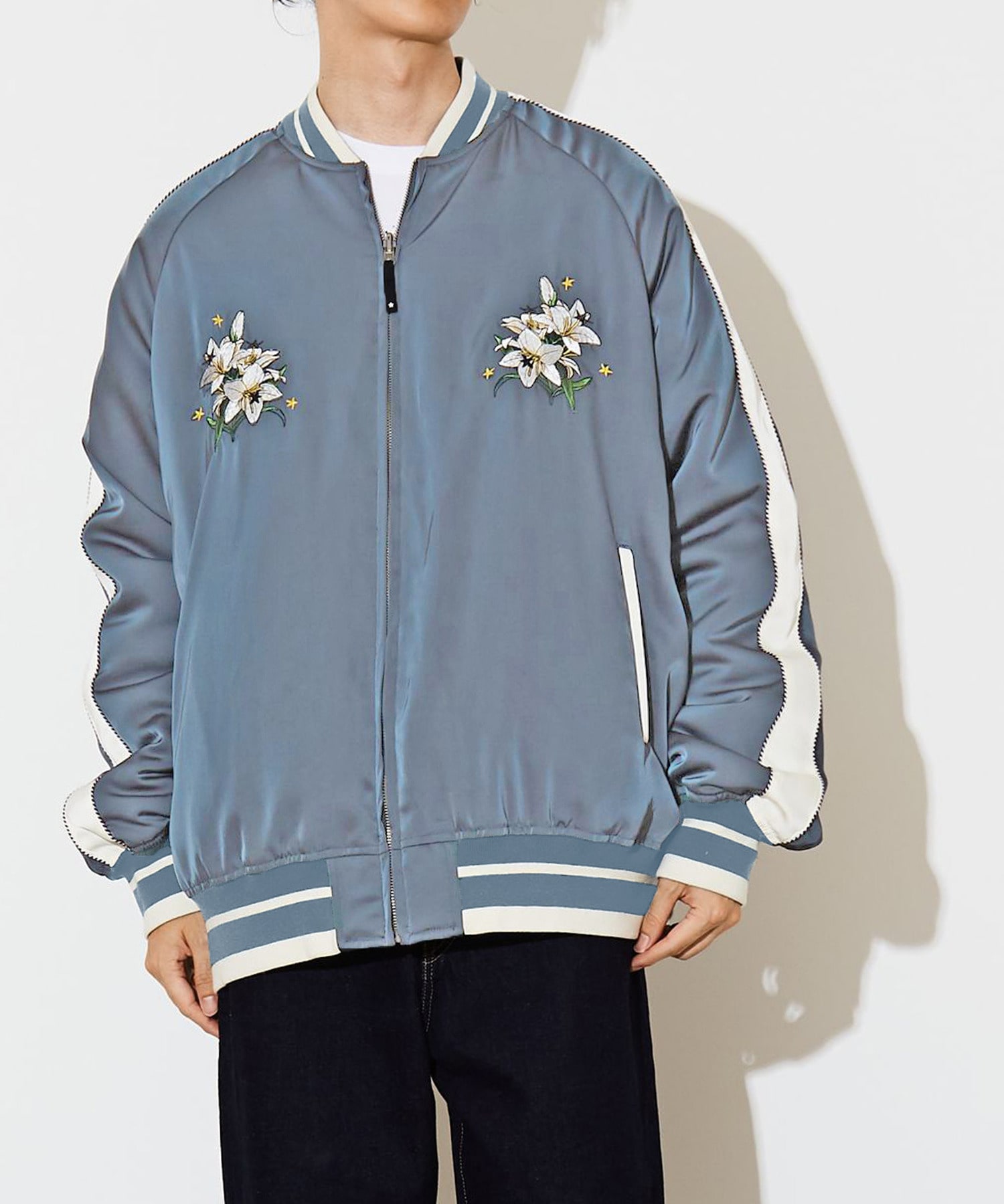 REBRSIBLE LILY FLOWER SOUVENIR JACKET