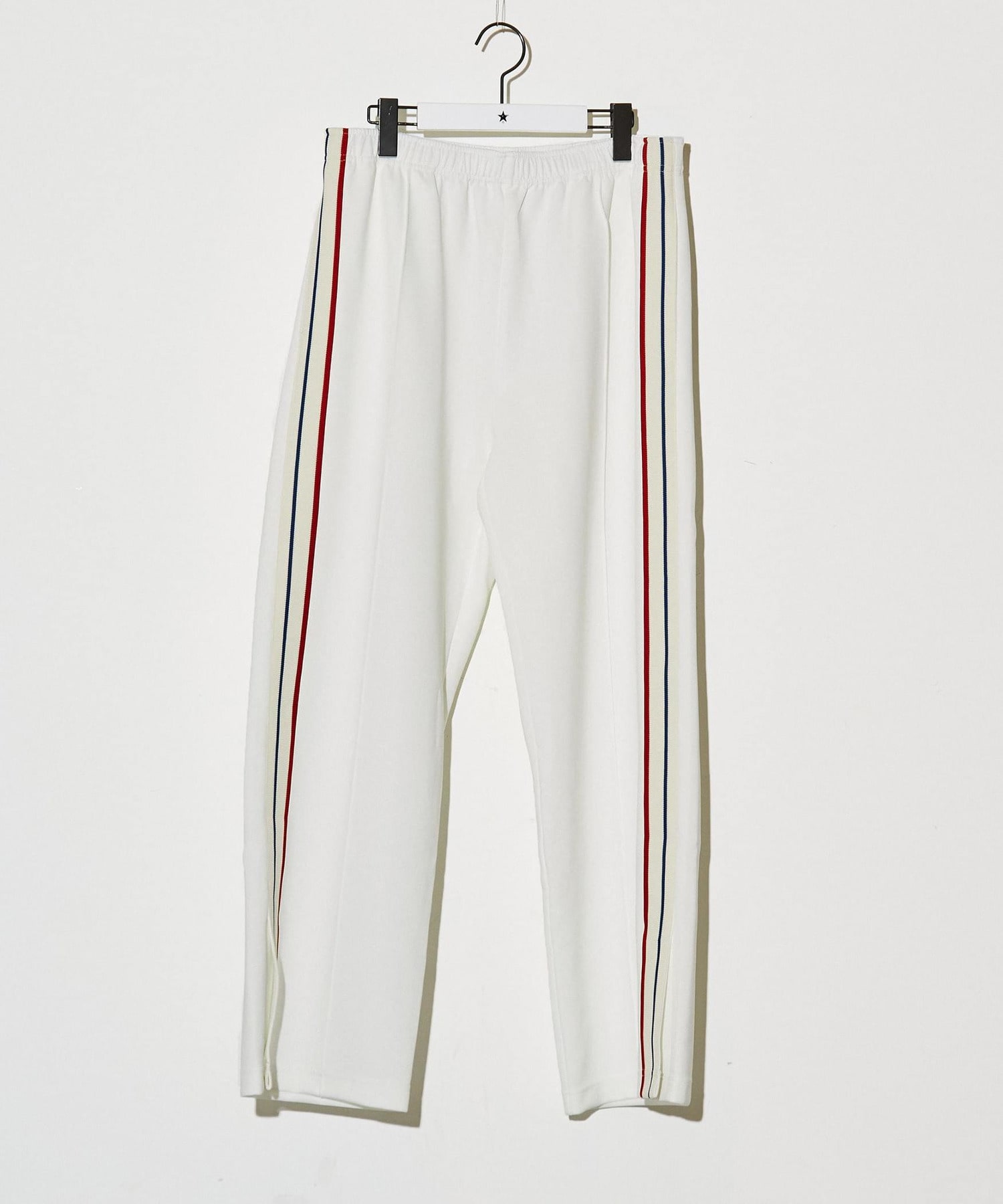 NEW COLOR】SIDE LINE LOOSE TRACK PANTS｜CONVERSE TOKYO (コンバース 