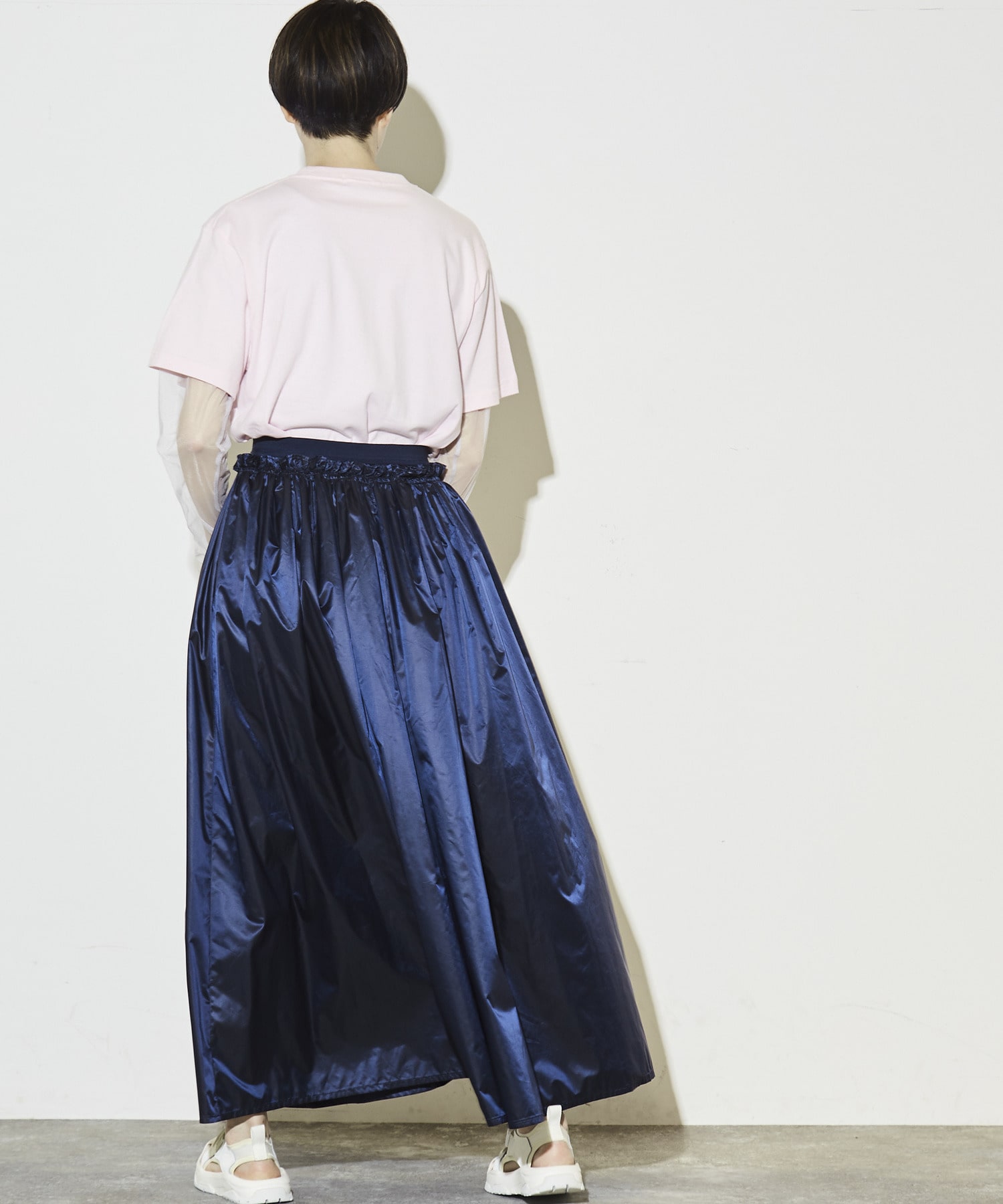 GATHER TAFFETA FLARE SKIRT