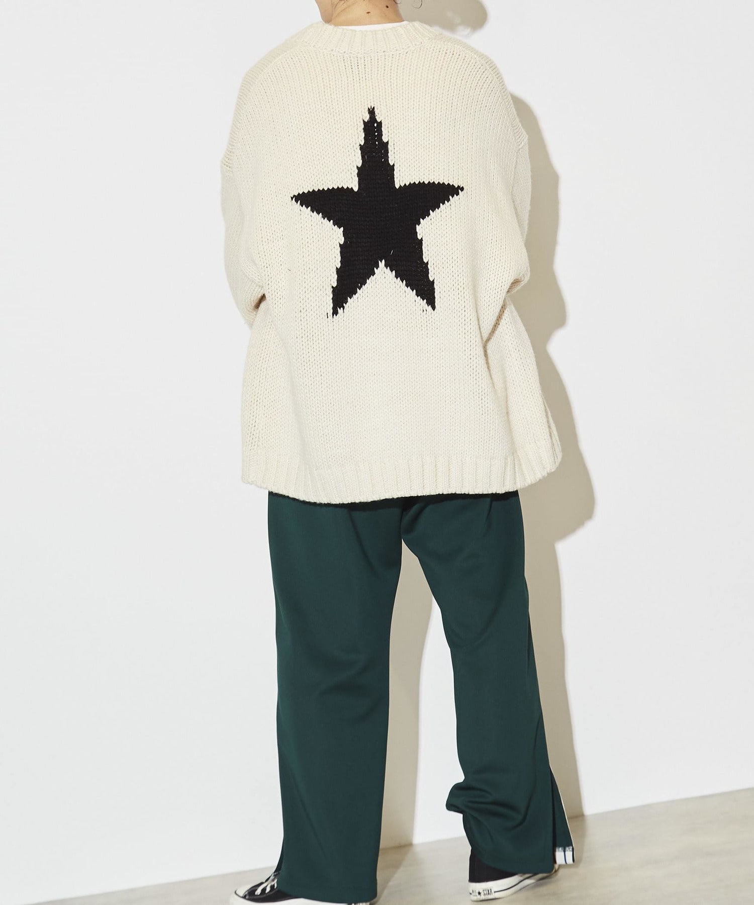 STAR★ LOWGAGE KNIT CARDIGAN