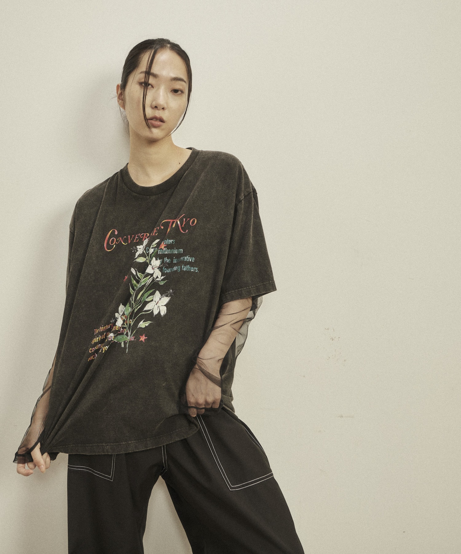 LILY FLOWER PRINT PIGMENT DYE TEE