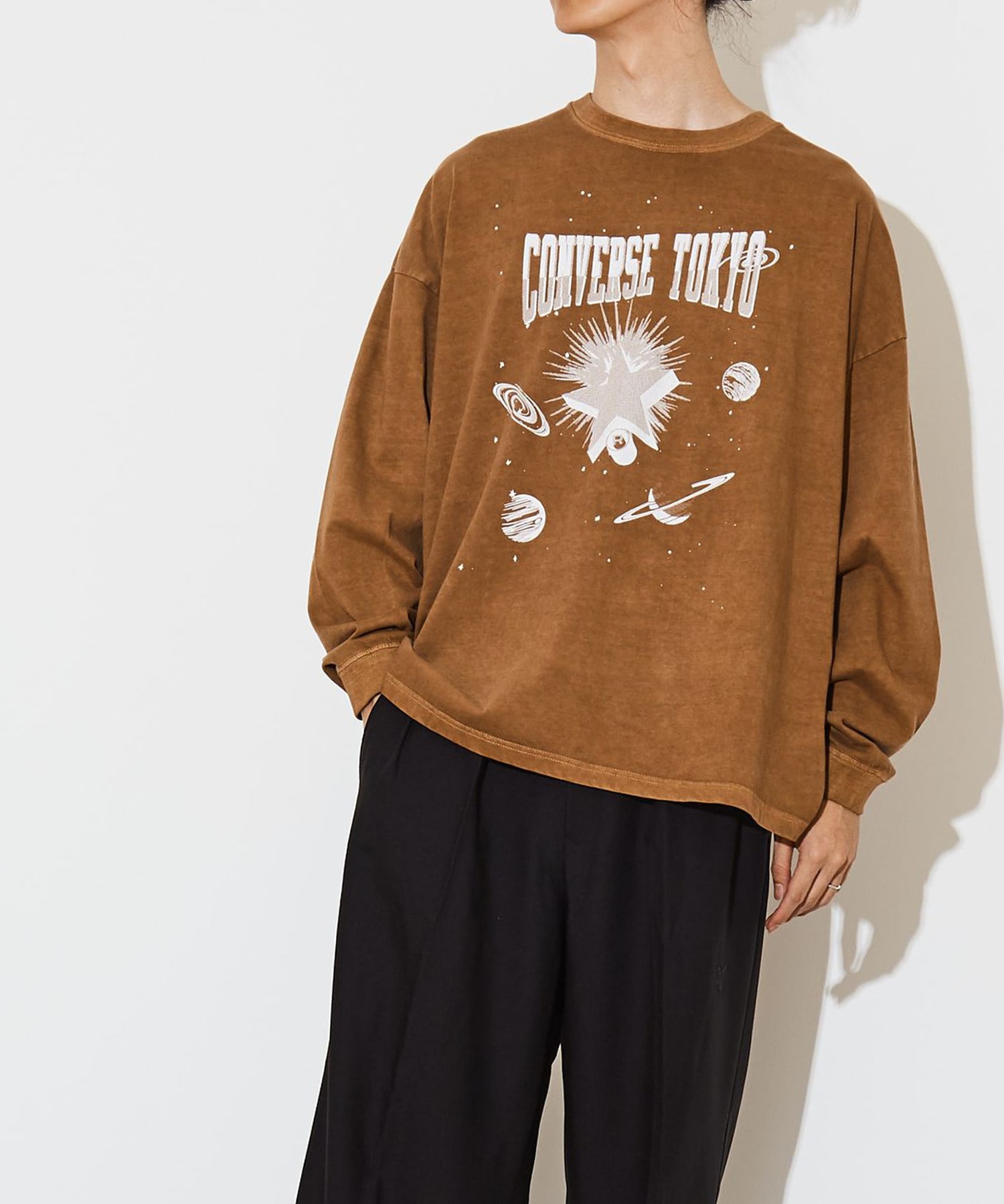 PIGMENT DYE SPACE PRINT LONG SLEEVE TEE