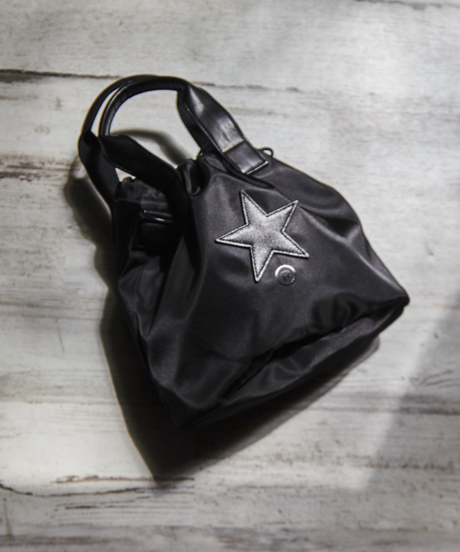 SATIN BALLOON BAG｜CONVERSE TOKYO (コンバース 