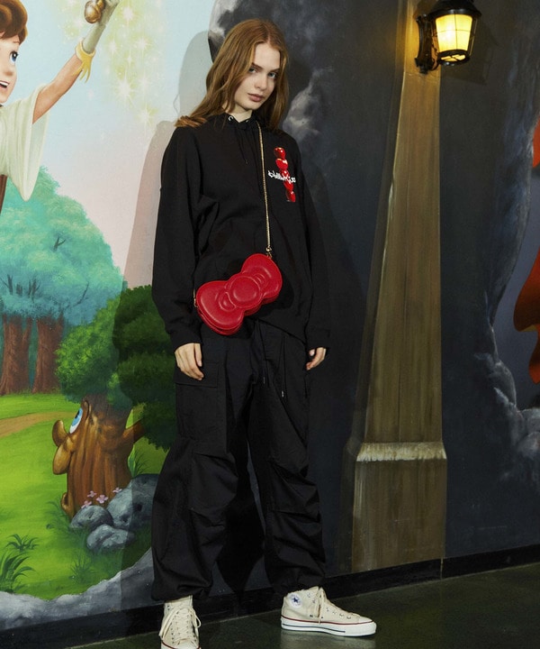 【CONVERSE TOKYO × HELLO KITTY】STATURE HOODIE 詳細画像 2