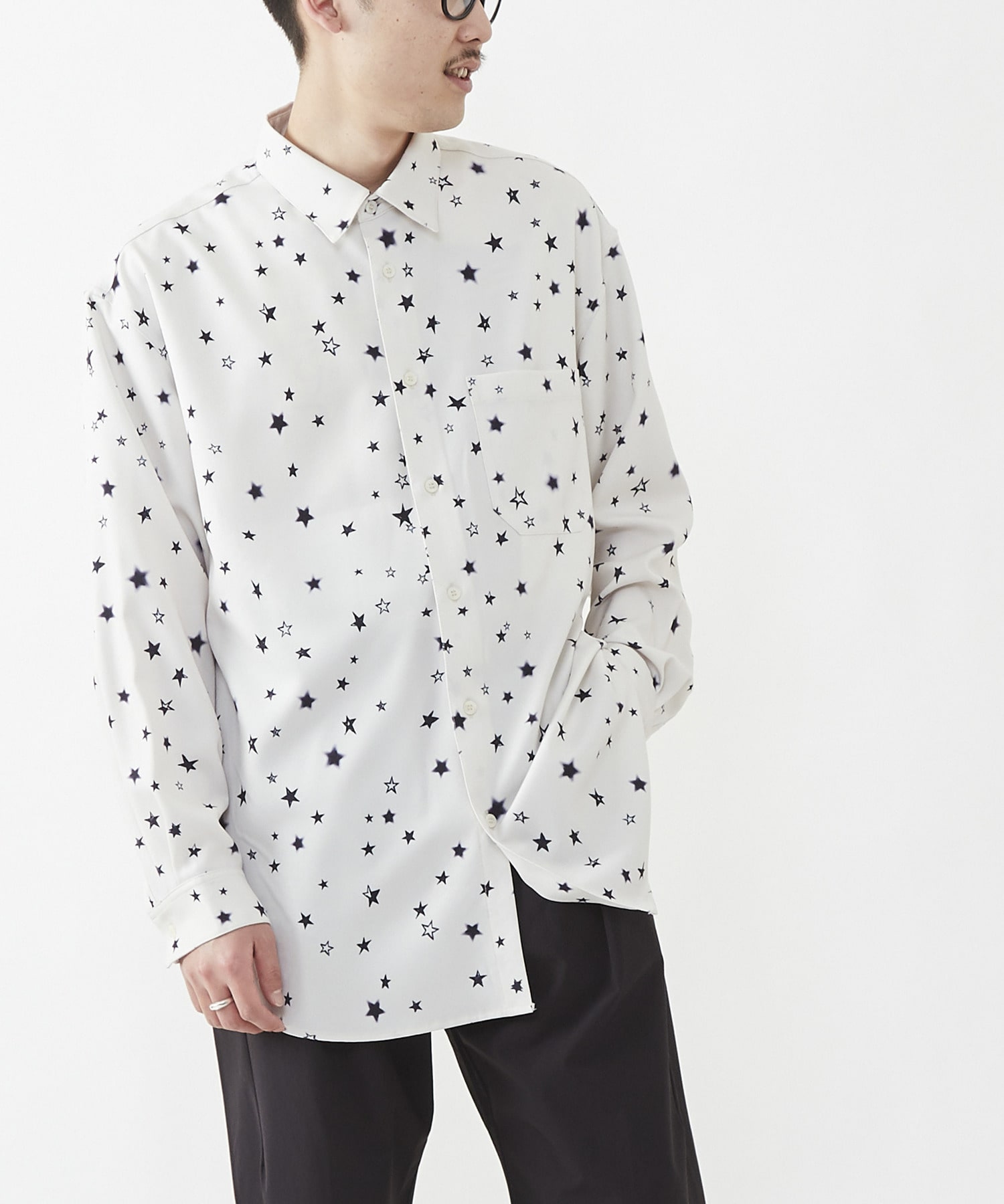 STAR☆ ALLOVER PRINT SHIRT｜CONVERSE TOKYO (コンバーストウキョウ 