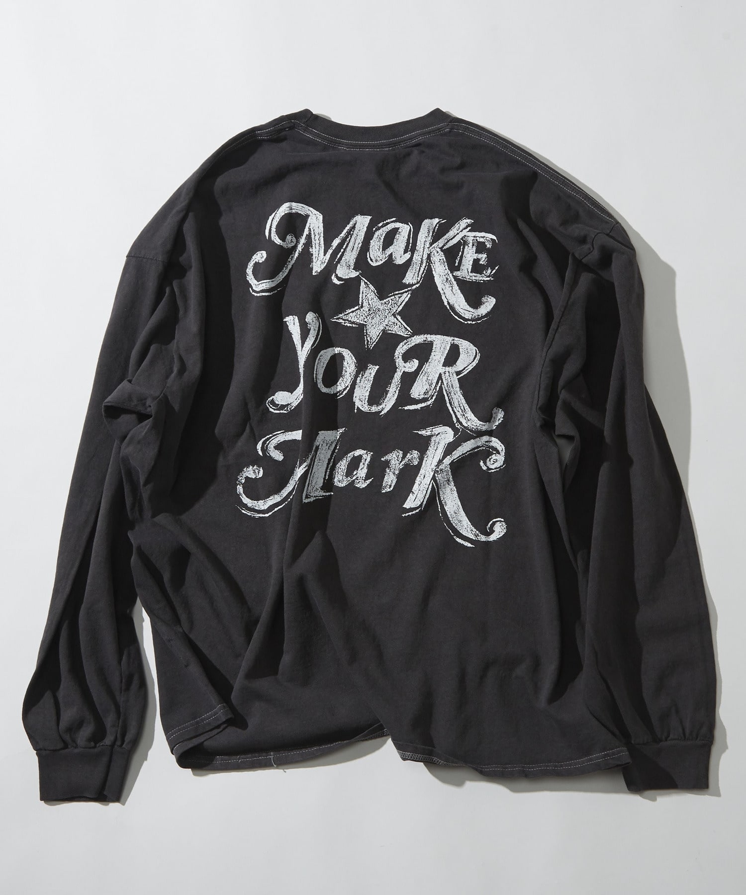 MAKE YOUR MARK】PIGMENT DYE BACK PRINT LONGSLEEVE TEE｜CONVERSE 