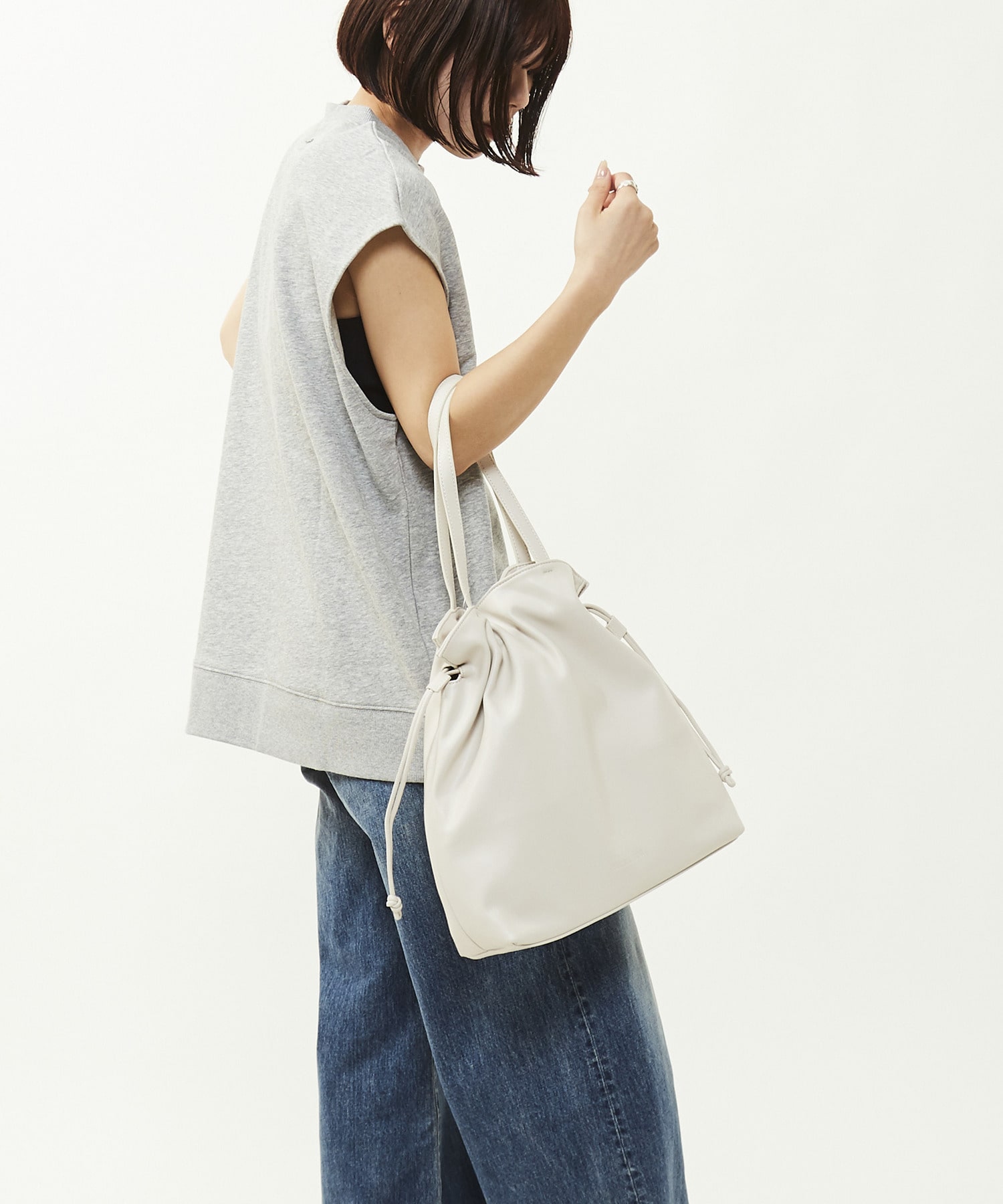 ECO-LEATHER DRAWSTRING TOTE BAG｜CONVERSE TOKYO (コンバース 