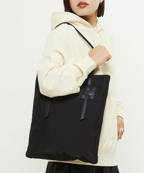 LONG HANDLE NYLON TOTE BAG 詳細画像 4