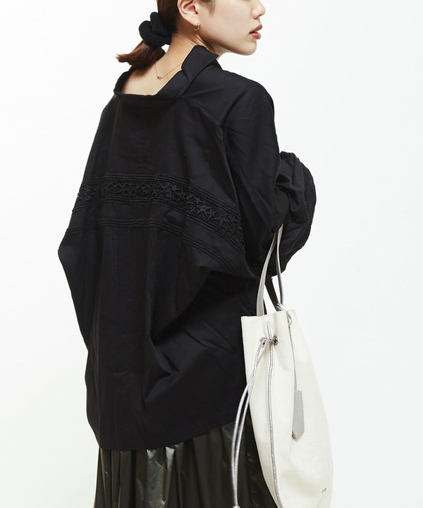 【STAR★LACE】BACK LACE OVERSIZED SHIRTS 詳細画像 ブラック 1