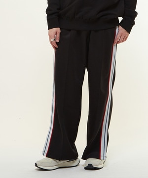 SIDE LINE LOOSE TRACK PANTS