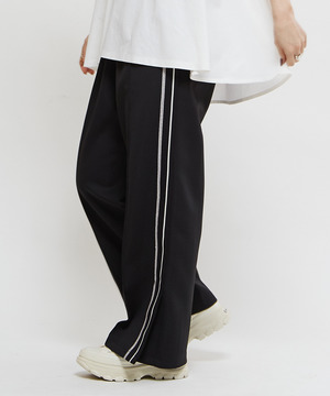 SIDE LINE LOOSE TRACK PANTS