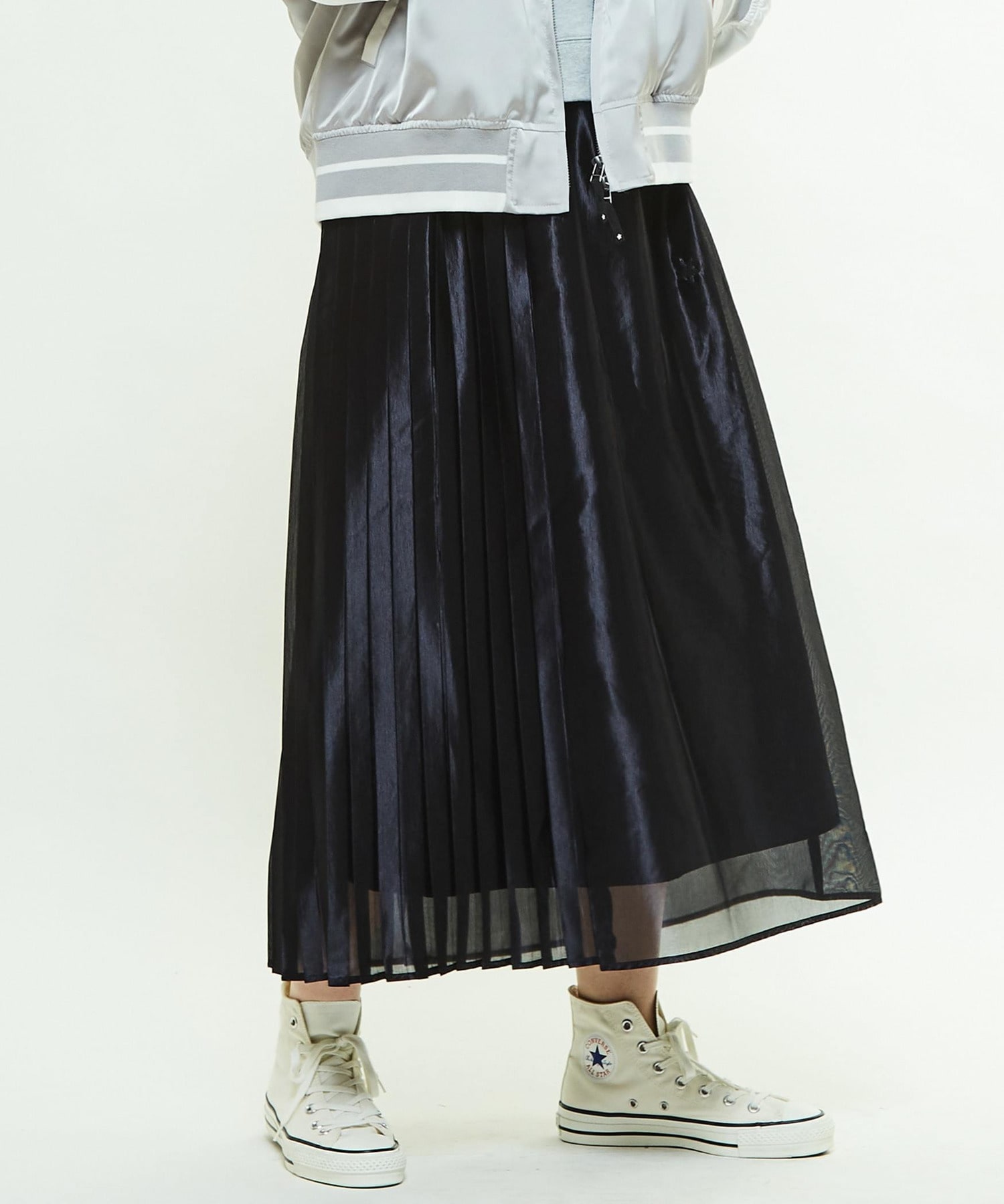 ASYMMETRY SHINY PLEATS SKIRT｜CONVERSE TOKYO (コンバース