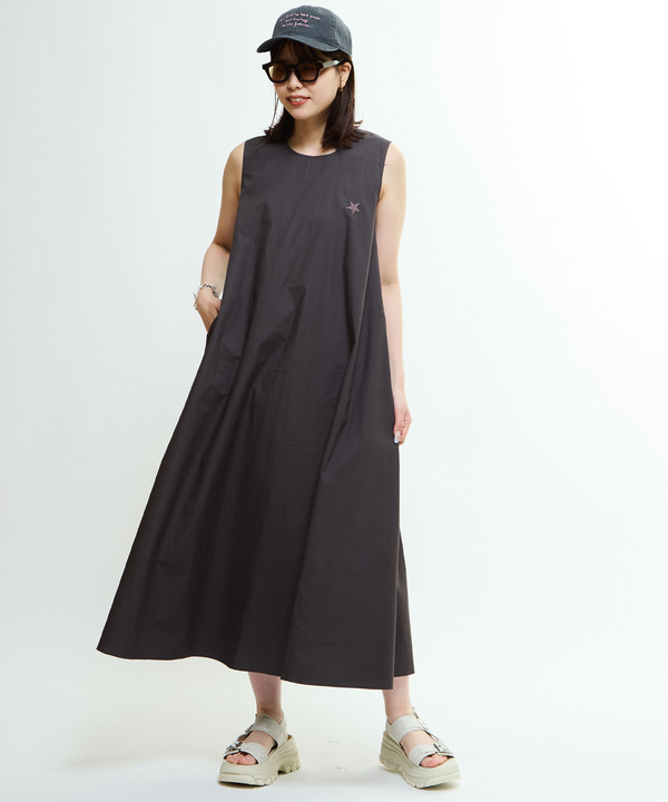 SLEEVELESS GATHERED VOLUME DRESS 詳細画像 10