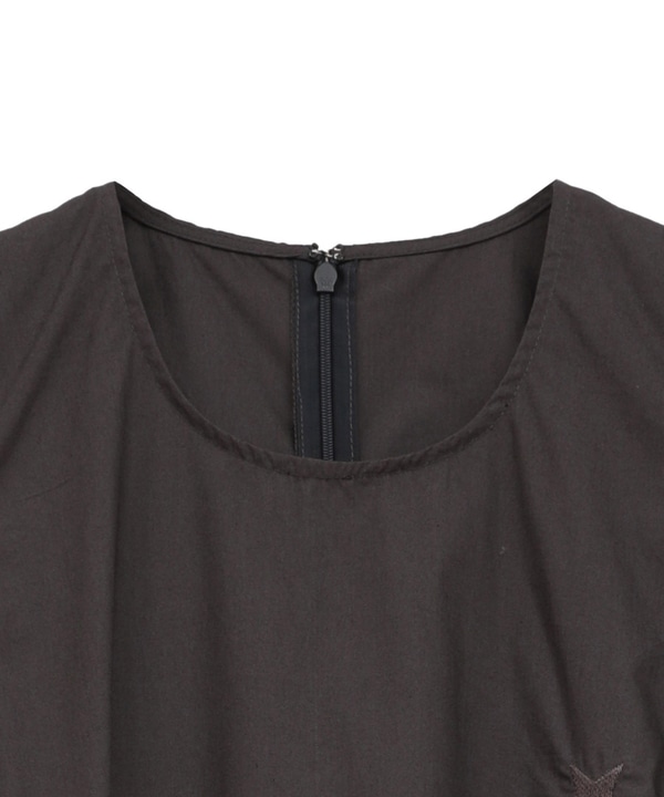 SLEEVELESS GATHERED VOLUME DRESS 詳細画像 15