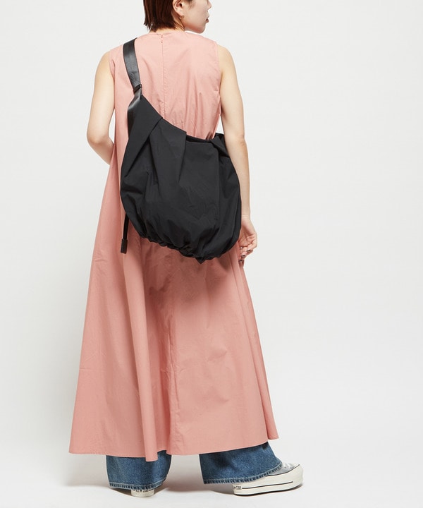 SLEEVELESS GATHERED VOLUME DRESS 詳細画像 3