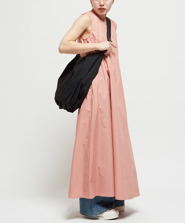 SLEEVELESS GATHERED VOLUME DRESS 詳細画像 4