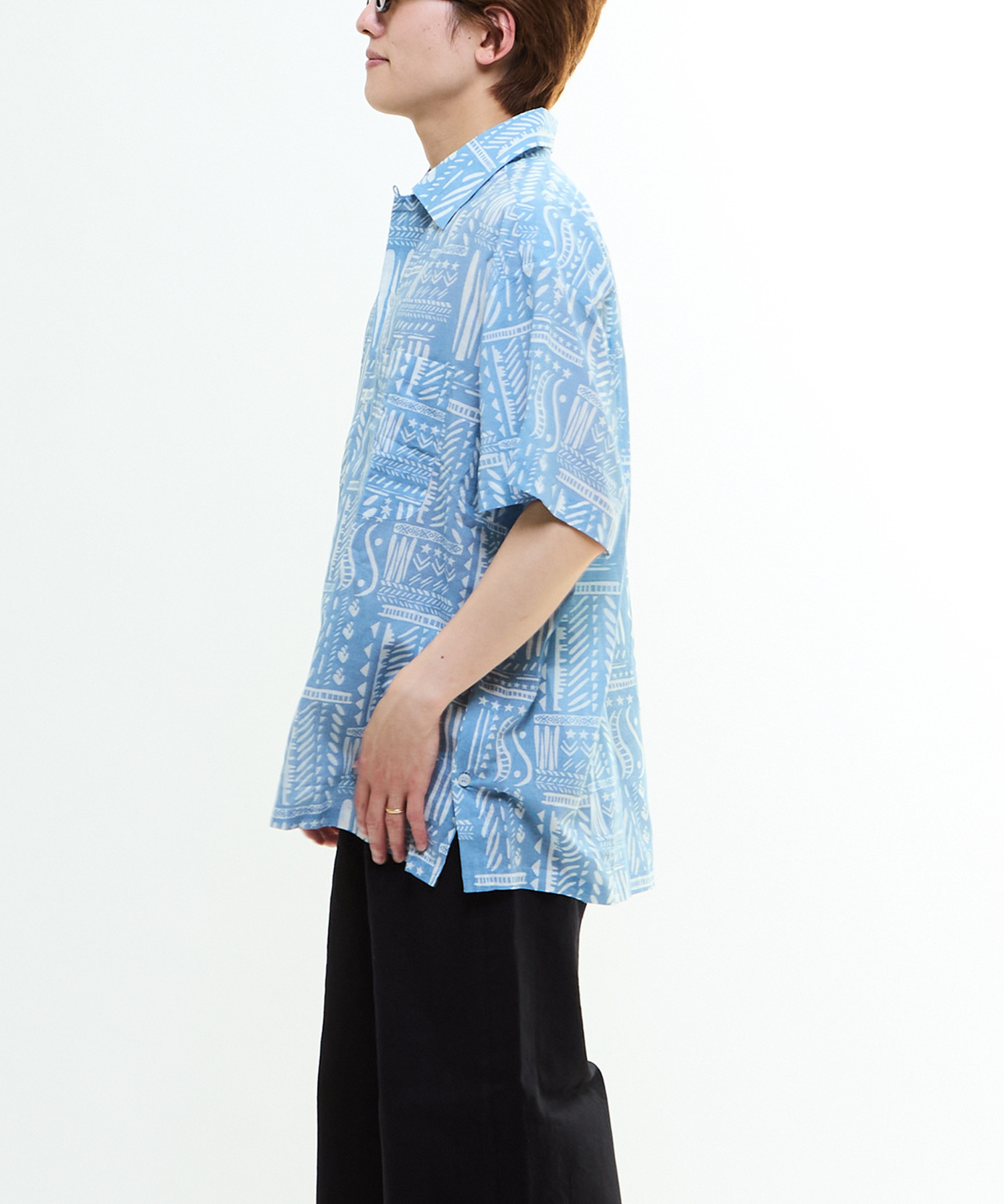 BLOCK PRINT OVERSIZED SHIRT｜CONVERSE TOKYO (コンバース