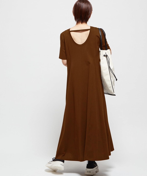 BACK OPEN FLARE DRESS 詳細画像 10