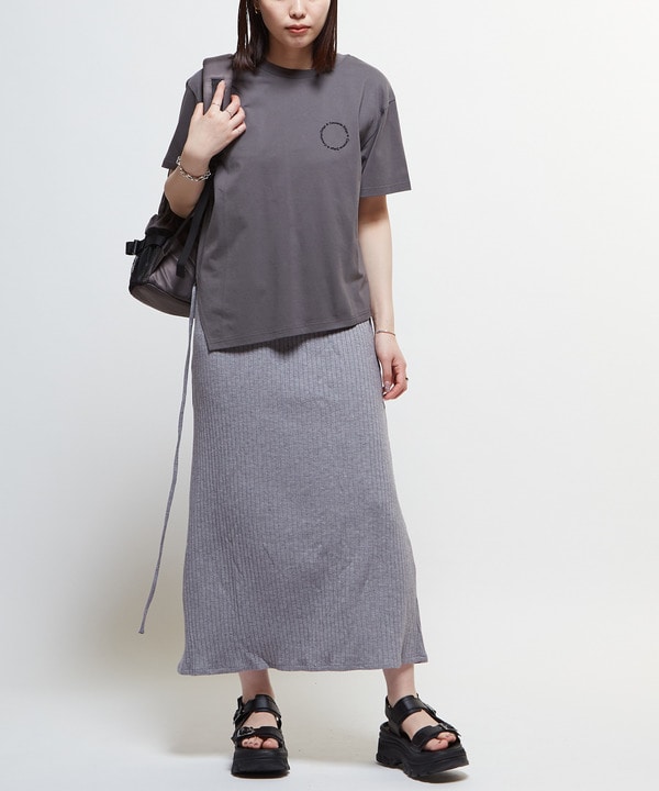 ASYMMETRY EMBROIDERY LOGO TEE 詳細画像 7