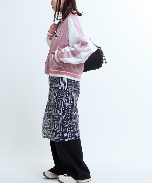 SATIN SHORT SOUVENIR JACKET 詳細画像 13