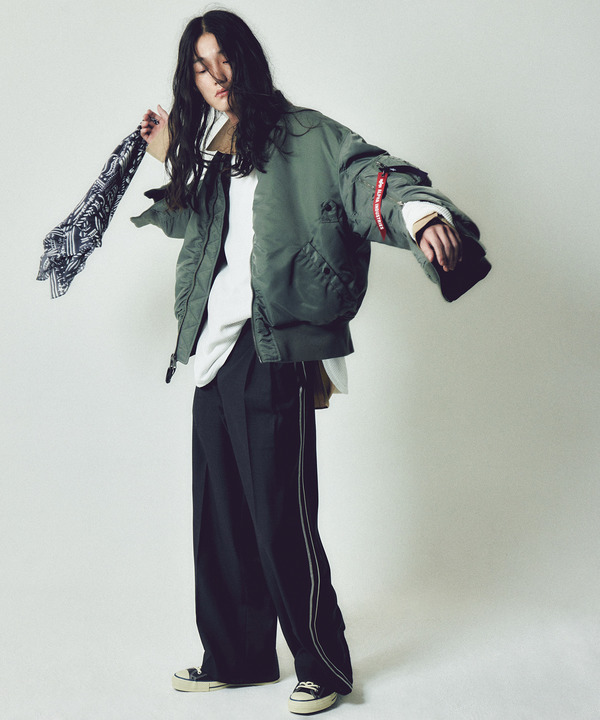 【ALPHA INDUSTRIES】REVERSIBLE MA-1 BOMBER JACKET 詳細画像 2
