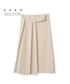 【KURO】PLEATED DENIM SKIRT