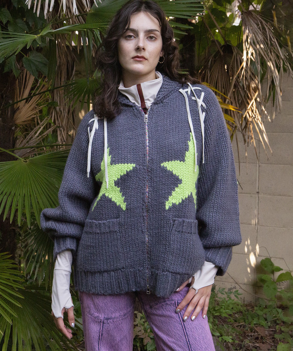 【kotohayokozawa】LACE-UP LOWGAGE COWICHAN SWEATER 詳細画像 1