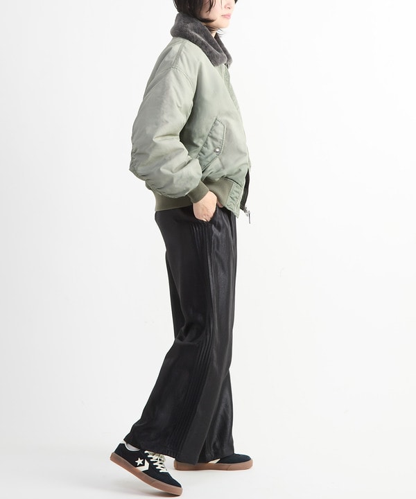 SHINY SATIN PINTUCK WIDE PANTS 詳細画像 3