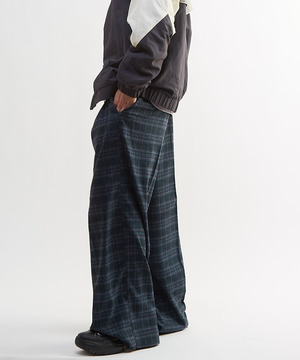CHECKED WIDE SLACKS