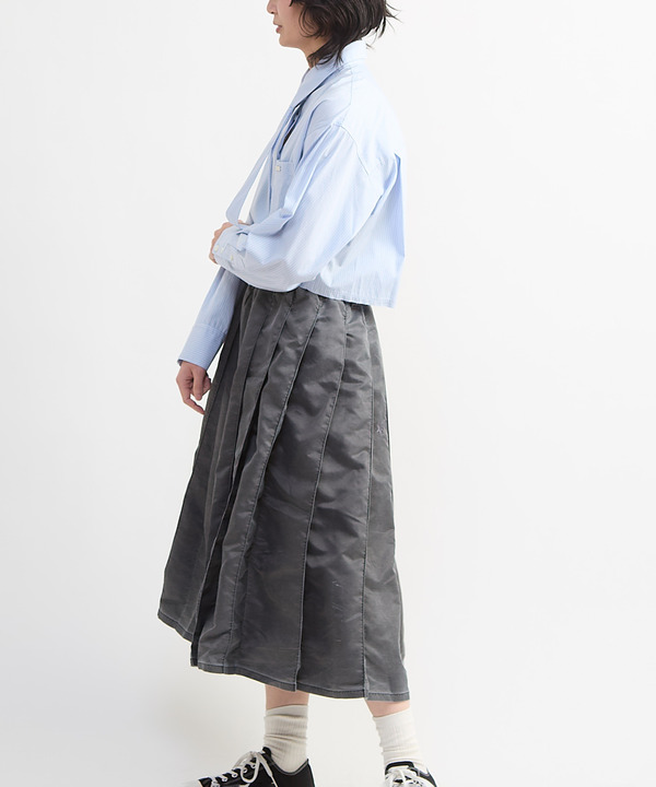 WIDE PLEATED FLARE SKIRT 詳細画像 2