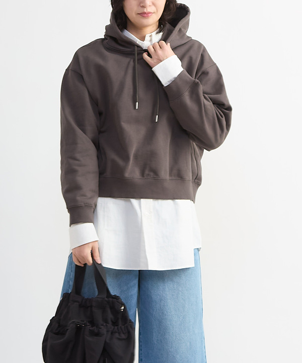 EMBROIDERED LOGO HOODIE 詳細画像 2