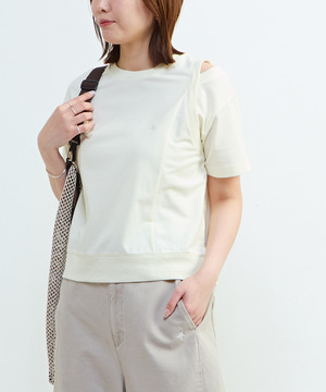SHOULDER SLIT TEE