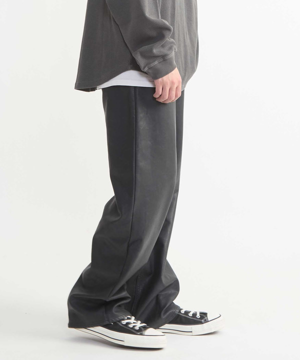 FAKE LEATHER COTTON STRAIGHT PANTS 詳細画像 3