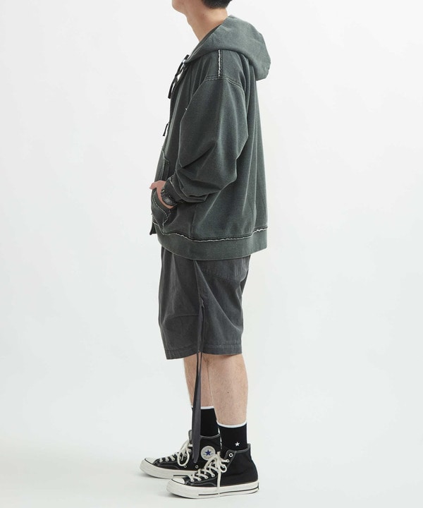 INDIGO SPRAY DYE HOODIE 詳細画像 1