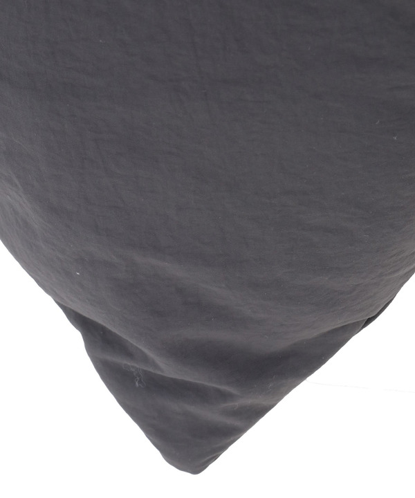 LACE-UP TRIANGLE PUFF BAG 詳細画像 12