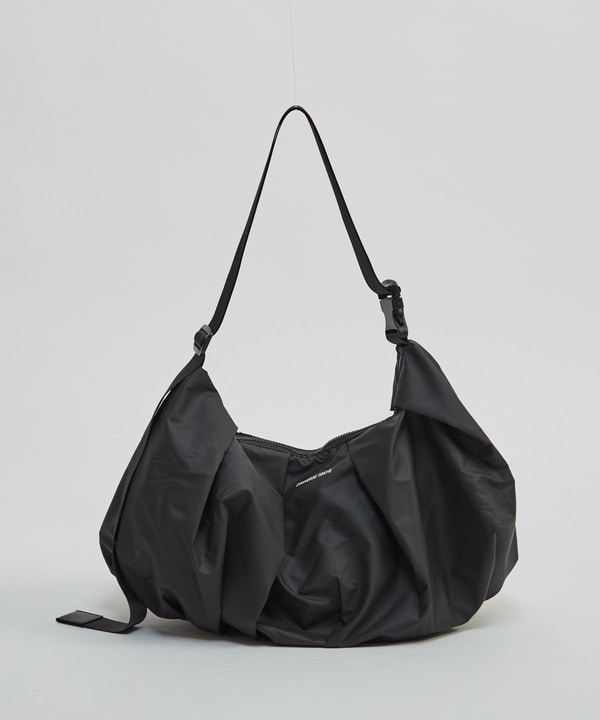 GATHERED SHOULDER BAG 詳細画像 ブラック 1